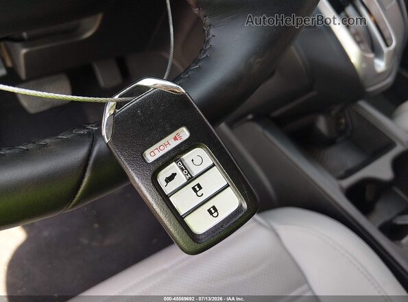 5J6RW2H98HL028671 2017 HONDA CR-V Burgundy Widok deski rozdzielczej