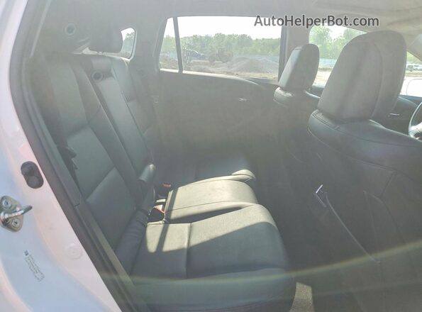 5J8TB4H59HL007068 2017 ACURA RDX White Rear interior view
