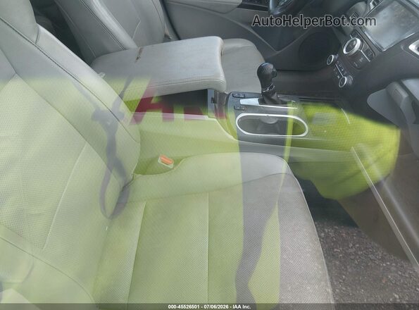 5J8TB4H71HL028952 2017 ACURA RDX Gray Front interior view
