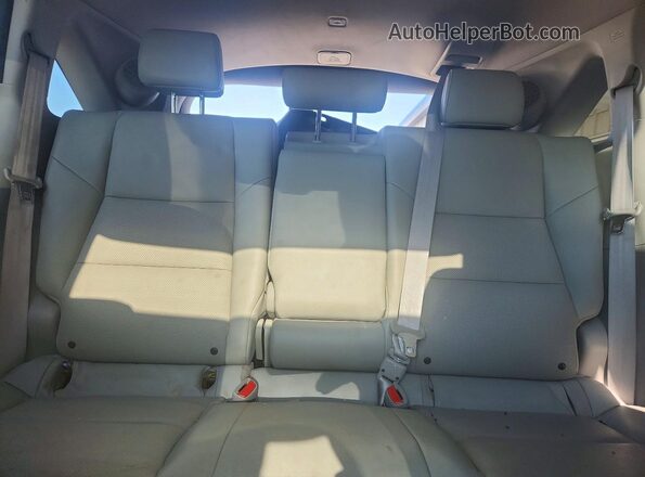 5J8TB4H72HL009505 2017 ACURA RDX Gray Vista de los asientos traseros