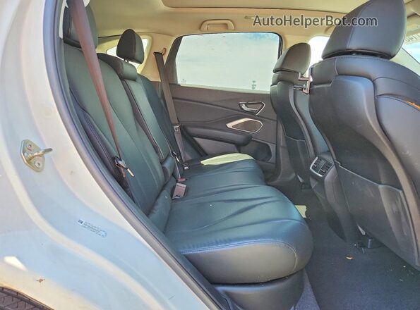 5J8TC2H31KL034370 2019 ACURA RDX White Widok wnętrza z tyłu