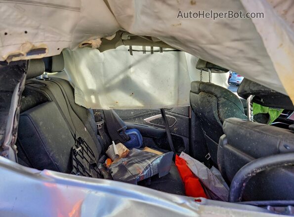 5J8TC2H33LL021914 2020 ACURA RDX Silver Вид задньої частини салону