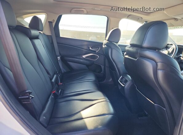 5J8TC2H36PL017572 2023 ACURA RDX Белый Вид задней части салона