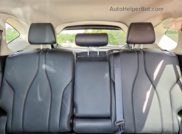 5J8TC2H37ML016670 2021 ACURA RDX White Widok tylnych siedzeń