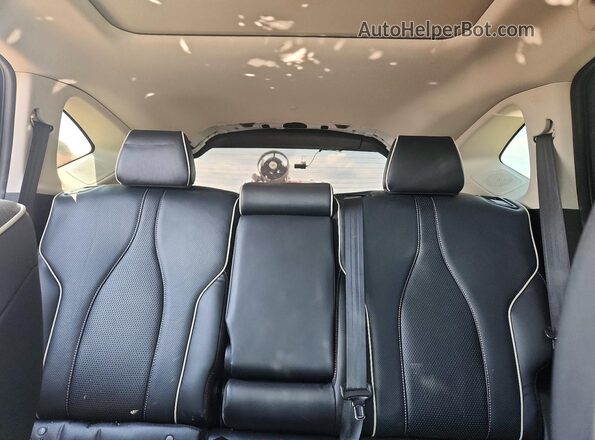 5J8TC2H75KL004775 2019 ACURA RDX White Rear seats view