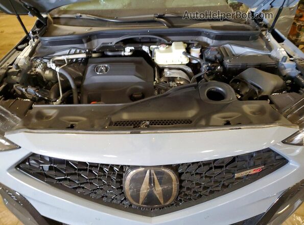 5J8YD8H88TL002258 2026 ACURA MDX Gray Вид задньої частини салону