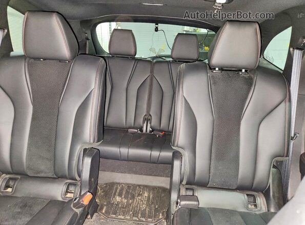 5J8YE1H02PL030125 2023 ACURA MDX Silver Vista de los asientos traseros