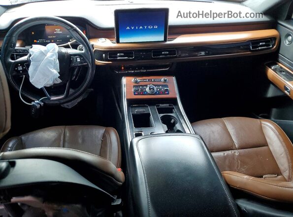 5LM5J7WC0MGL18753 2021 LINCOLN AVIATOR Black Առջևի վահանակի տեսք