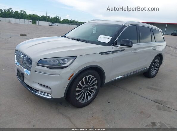 5LM5J7WC3LGL05817 2020 LINCOLN AVIATOR Cream Vista tres cuartos delantera izquierda