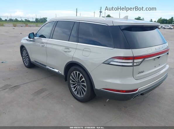 5LM5J7WC3LGL05817 2020 LINCOLN AVIATOR Cream Trasero izquierdo
