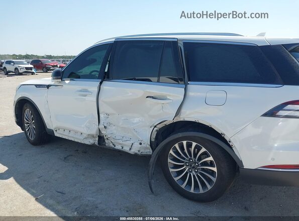5LM5J7WC3MGL07844 2021 LINCOLN AVIATOR White Vista interior de 360 grados