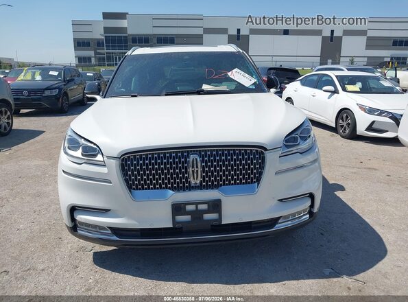 5LM5J7WC3MGL07844 2021 LINCOLN AVIATOR White Vista del cuadro de instrumentos