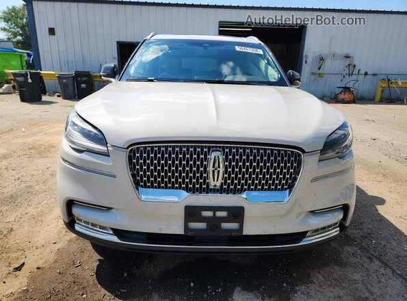 5LM5J7WC3MGL12364 2021 LINCOLN AVIATOR White Widok z przodu