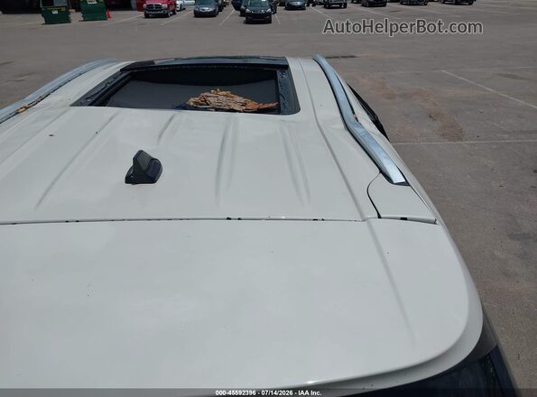 5LM5J7WC3PGL00977 2023 LINCOLN AVIATOR Cream Vista frontal