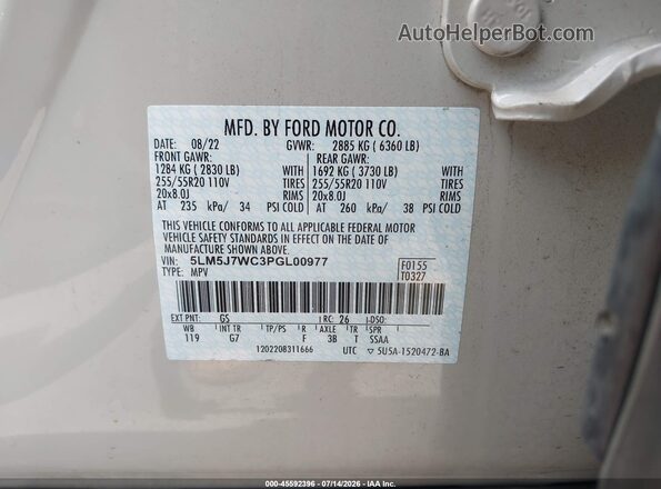 5LM5J7WC3PGL00977 2023 LINCOLN AVIATOR Cream Vista del compartimento del motor