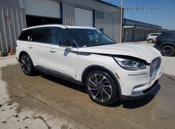 5LM5J7WC5PGL30210 2023 LINCOLN AVIATOR White Front right
