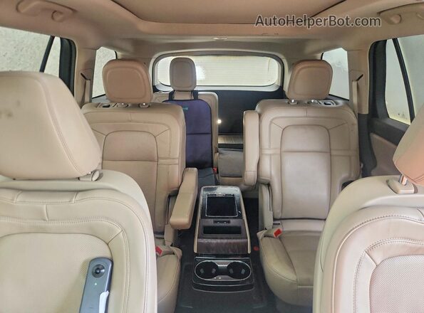 5LM5J7WC7MGL18734 2021 LINCOLN AVIATOR Tan უკანა სავარძლების ხედი