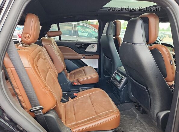 5LM5J7XC0LGL04140 2020 LINCOLN AVIATOR Black Widok wnętrza z tyłu