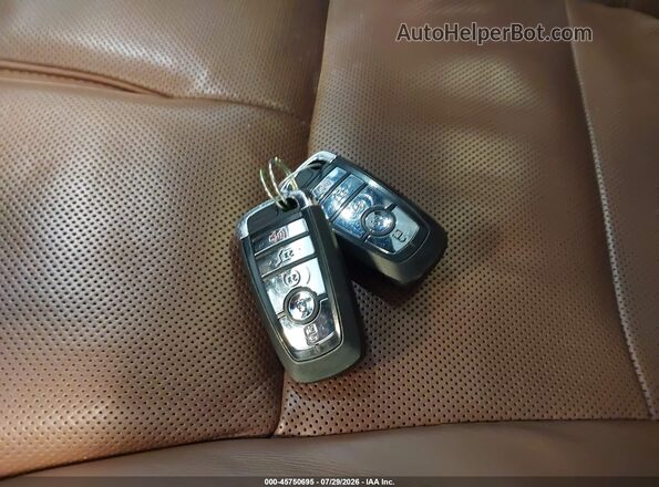 5LM5J7XC0PGL24121 2023 LINCOLN AVIATOR Blue Vista del salpicadero