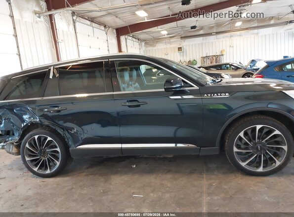 5LM5J7XC0PGL24121 2023 LINCOLN AVIATOR Blue Vista interior trasera