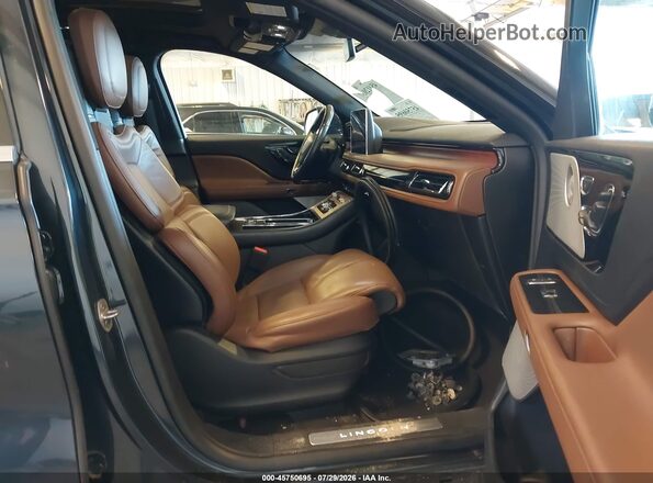 5LM5J7XC0PGL24121 2023 LINCOLN AVIATOR Blue Vista interior delantera