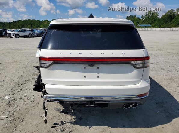 5LM5J7XC0SGL04377 2025 LINCOLN AVIATOR White Հետևի տեսք
