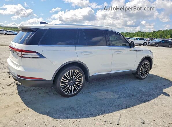 5LM5J7XC0SGL04377 2025 LINCOLN AVIATOR White Հետևի աջ