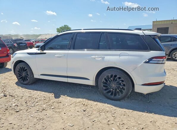 5LM5J7XC0SGL11815 2025 LINCOLN AVIATOR White Задня ліва чверть