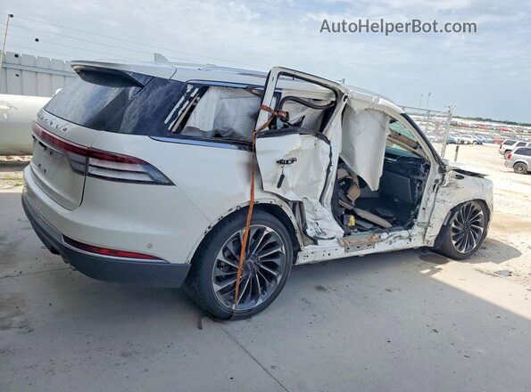5LM5J7XC1RGL08691 2024 LINCOLN AVIATOR White Հետևի աջ