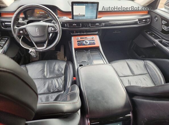 5LM5J7XC2LGL16967 2020 LINCOLN AVIATOR Silver წინა პანელის ხედი
