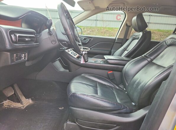 5LM5J7XC2LGL16967 2020 LINCOLN AVIATOR Silver წინა სალონის ხედი