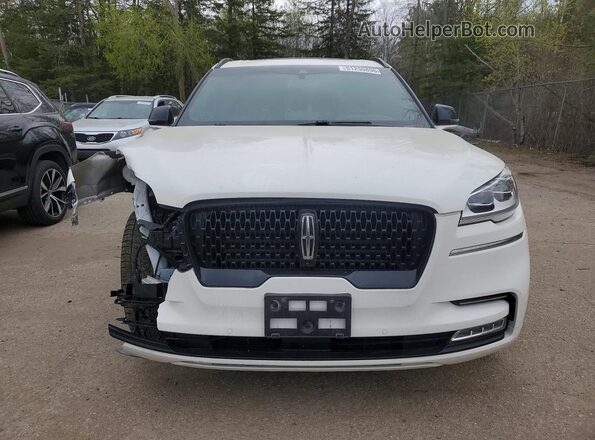 5LM5J7XC2PGL10415 2023 LINCOLN AVIATOR White Front view