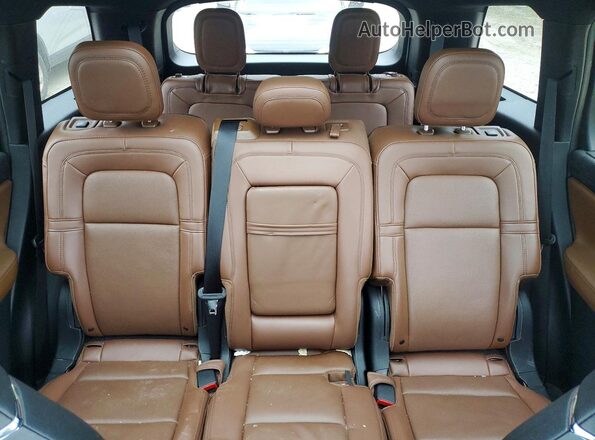 5LM5J7XC2PGL10415 2023 LINCOLN AVIATOR White Rear seats view