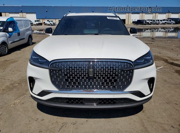 5LM5J7XC3SGL15860 2025 LINCOLN AVIATOR White Widok z przodu