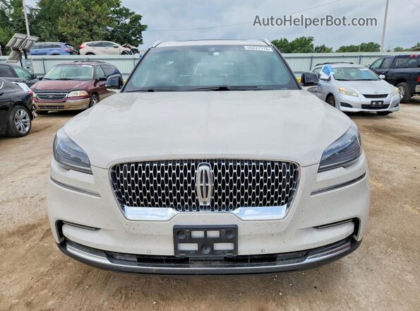 5LM5J7XC5NGL17467 2022 LINCOLN AVIATOR Silver Вид спереду