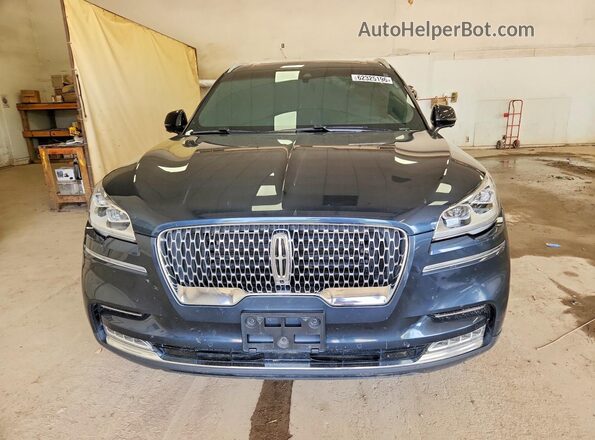 5LM5J7XC5NGL17825 2022 LINCOLN AVIATOR Gray Դիմացի տեսք