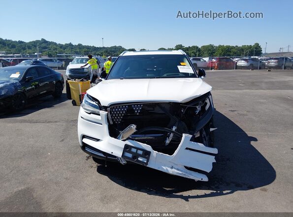 5LM5J7XC6NGL18854 2022 LINCOLN AVIATOR White Instrument cluster view