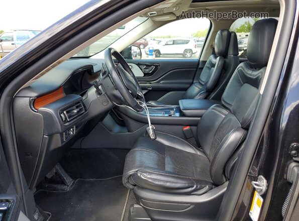 5LM5J7XC7LGL23333 2020 LINCOLN AVIATOR Black Front interior view