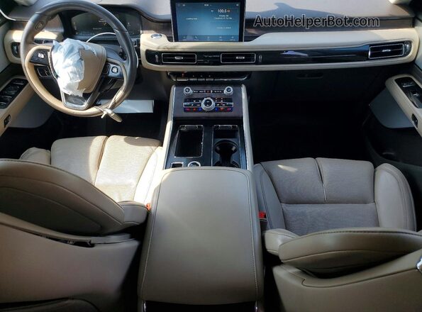 5LM5J7XC8LGL03205 2020 LINCOLN AVIATOR Beige Vista del salpicadero