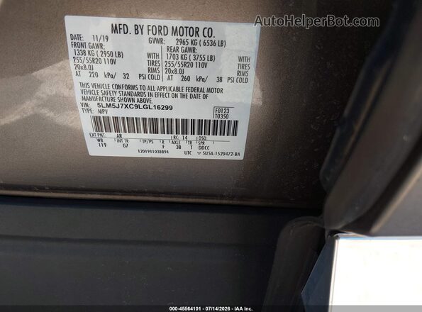 5LM5J7XC9LGL16299 2020 LINCOLN AVIATOR Champagne ძრავის განყოფილების ხედი