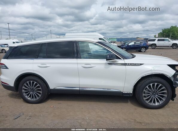 5LM5J7XCXLGL21530 2020 LINCOLN AVIATOR White 360 interior view