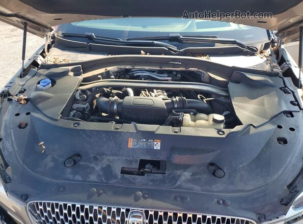 5LM5J7XCXLGL25318 2020 LINCOLN AVIATOR Tan Vista del compartimento del motor