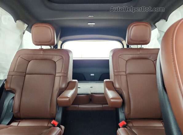 5LM5J7XCXSGL02779 2025 LINCOLN AVIATOR White Vista de los asientos traseros
