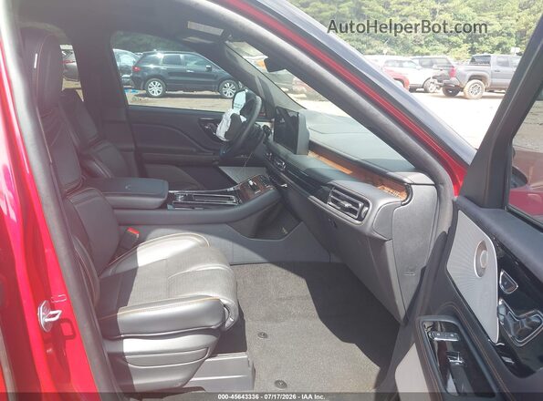 5LM5J9XC1SGL02164 2025 LINCOLN AVIATOR Красный Вид салона спереди