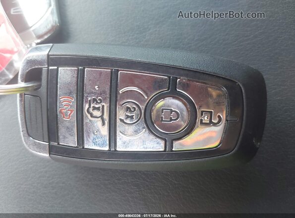 5LM5J9XC1SGL02164 2025 LINCOLN AVIATOR Красный Вид панели приборов