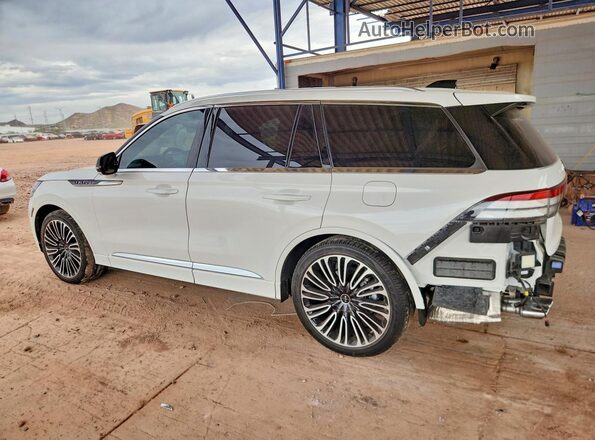 5LM5J9XC7SGL28932 2025 LINCOLN AVIATOR Белый Задняя левая четверть