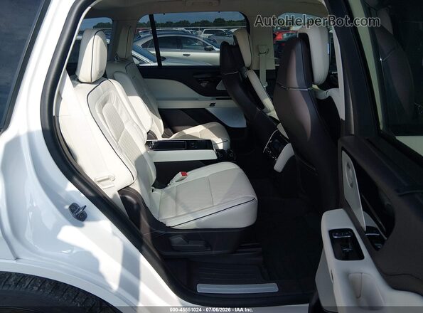 5LM5J9XCXRGL01928 2024 LINCOLN AVIATOR White Widok naklejki z numerem VIN
