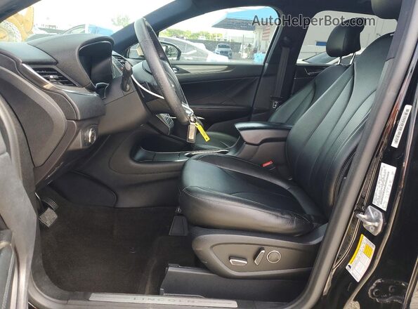5LMCJ1C90GUJ04476 2016 LINCOLN MKC Black Widok wnętrza z przodu