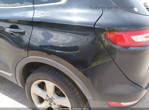 5LMCJ1C91GUJ07905 2016 LINCOLN MKC Black Vista frontal
