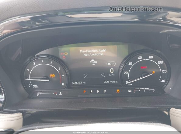 5LMCJ1C93MUL08989 2021 LINCOLN CORSAIR Gold Vista de los asientos traseros